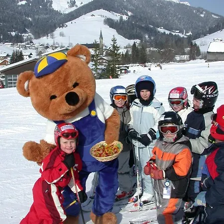 Schwaighofer Dachstein West 아파트