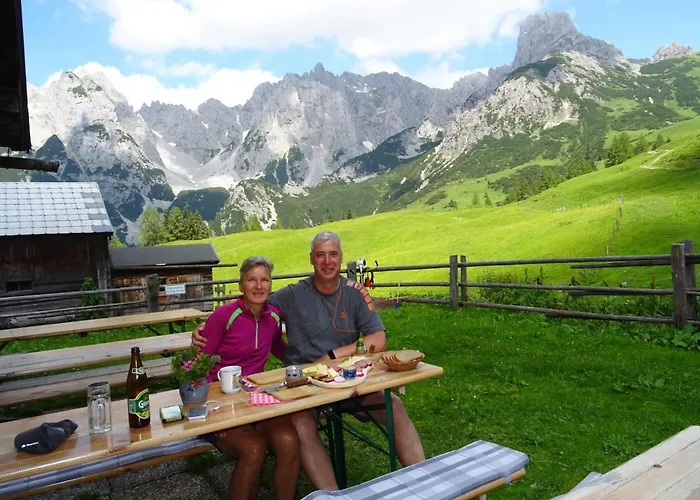Schwaighofer Dachstein West 아파트